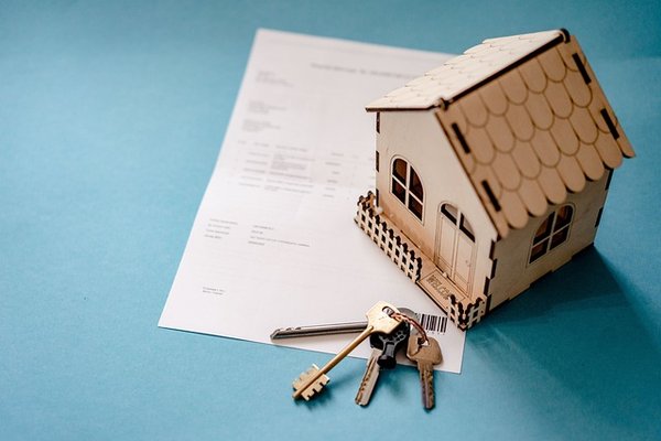 Frais et taxes liés à l'achat d'un bien immobilier : tout ce que vous devez savoir
